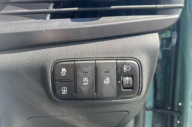 Hyundai BAYON 1.0 TGDi 48V MHEV Premium 5dr DCT Green