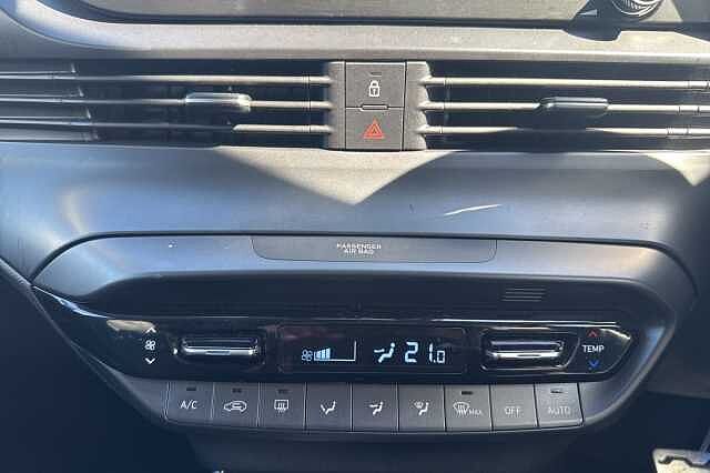Hyundai BAYON 1.0 TGDi 48V MHEV Premium 5dr DCT Green