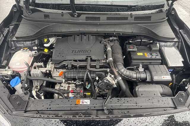 Hyundai KONA 1.0 TGDi 48V MHEV SE Connect 5dr Black