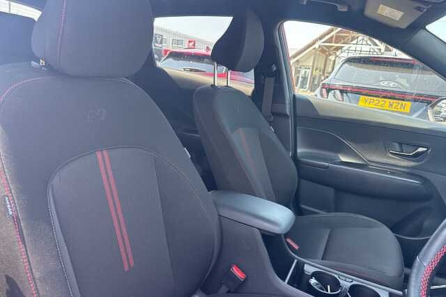 Hyundai KONA 1.6T 138 N Line 5dr DCT Red