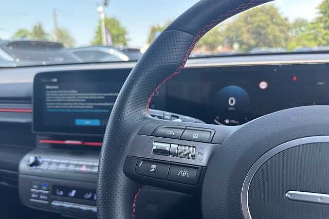 Hyundai KONA 1.6T 138 N Line 5dr DCT Red