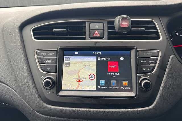 Hyundai I20 1.2 MPi Play 5dr White