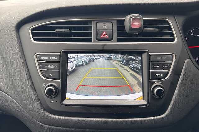 Hyundai I20 1.2 MPi Play 5dr White