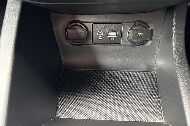 Hyundai I20 1.2 MPi Play 5dr White