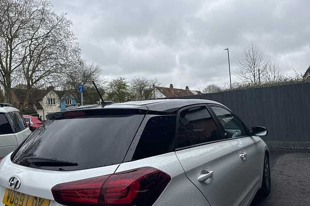 Hyundai I20 1.2 MPi Play 5dr White