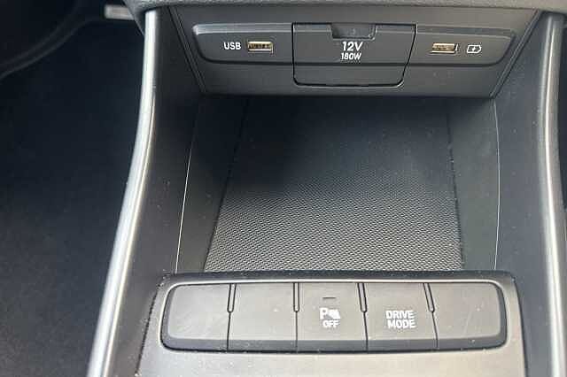 Hyundai I20 1.0T GDi 48V MHD SE Connect 5dr DCT White