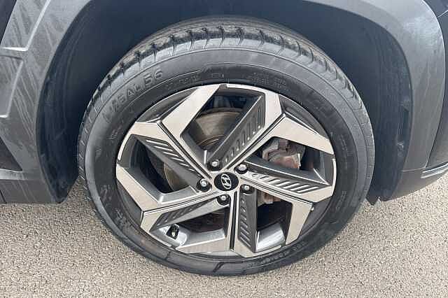 Hyundai TUCSON 1.6 TGDi Hybrid 230 Premium 5dr 2WD Auto Black