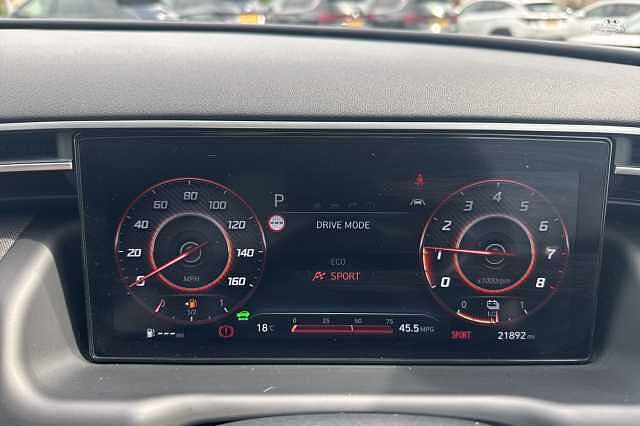 Hyundai TUCSON 1.6 TGDi Hybrid 230 Premium 5dr 2WD Auto Black
