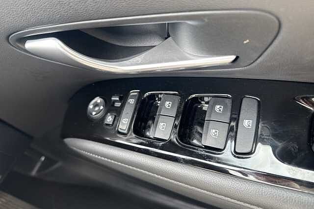 Hyundai TUCSON 1.6 TGDi Hybrid 230 Premium 5dr 2WD Auto Black