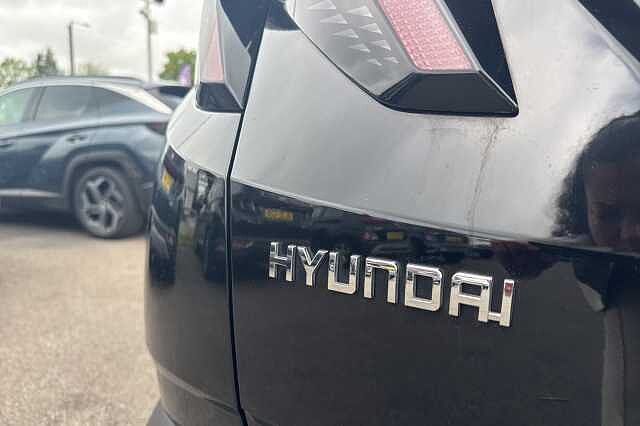 Hyundai TUCSON 1.6 TGDi Hybrid 230 Premium 5dr 2WD Auto Black