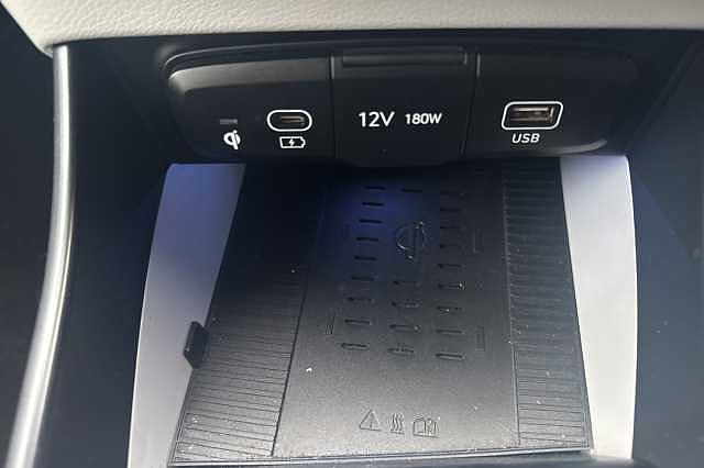 Hyundai BAYON 1.0 TGDi Ultimate 5dr DCT White