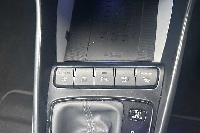 Hyundai BAYON 1.0 TGDi Ultimate 5dr DCT White