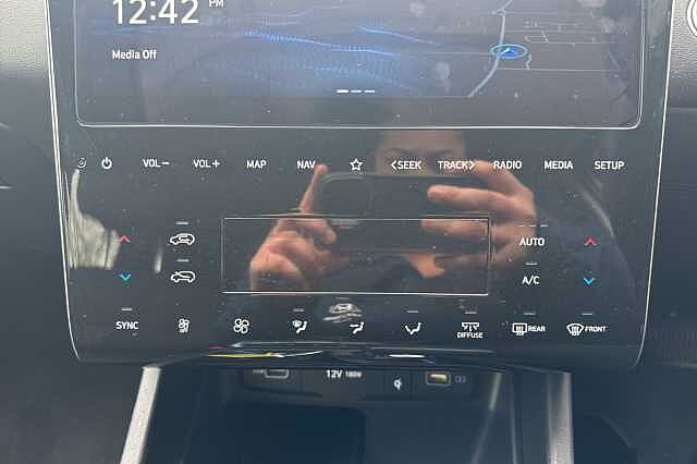 Hyundai TUCSON 1.6 TGDi 48V MHD Premium 5dr 2WD DCT