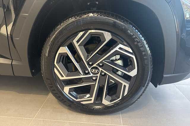 Hyundai TUCSON 1.6T Hybrid Ultimate 5dr Auto **PRE-REG - DELIVERY MILES** Black