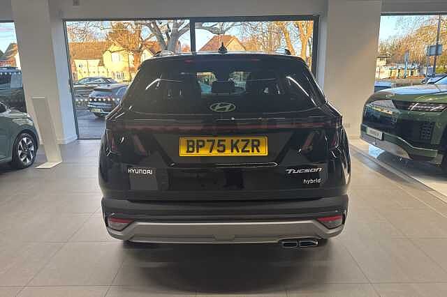 Hyundai TUCSON 1.6T Hybrid Ultimate 5dr Auto **PRE-REG - DELIVERY MILES** Black