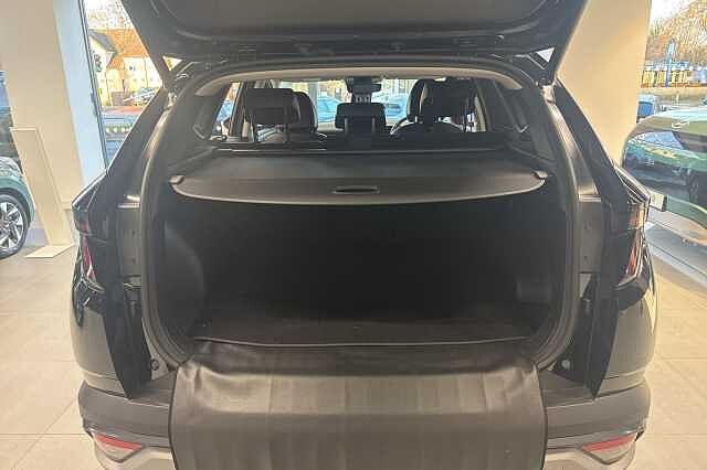 Hyundai TUCSON 1.6T Hybrid Ultimate 5dr Auto **PRE-REG - DELIVERY MILES** Black