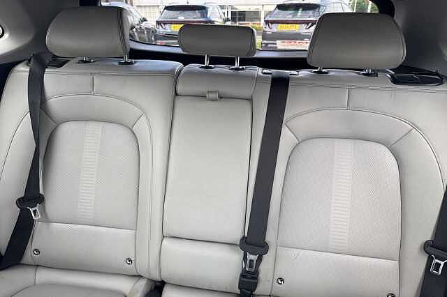 Hyundai KONA 150kW Ultimate 64kWh 5dr Auto White