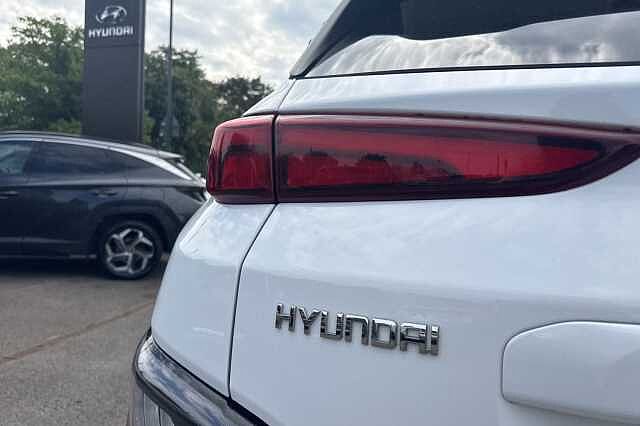 Hyundai KONA 150kW Ultimate 64kWh 5dr Auto White
