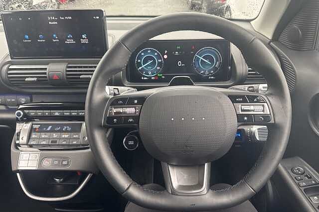 Hyundai INSTER 85kW 02 49kWh 5dr Auto Black