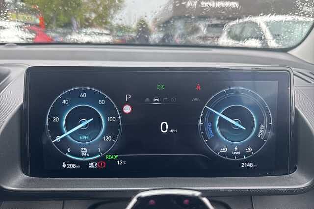 Hyundai INSTER 85kW 02 49kWh 5dr Auto Black