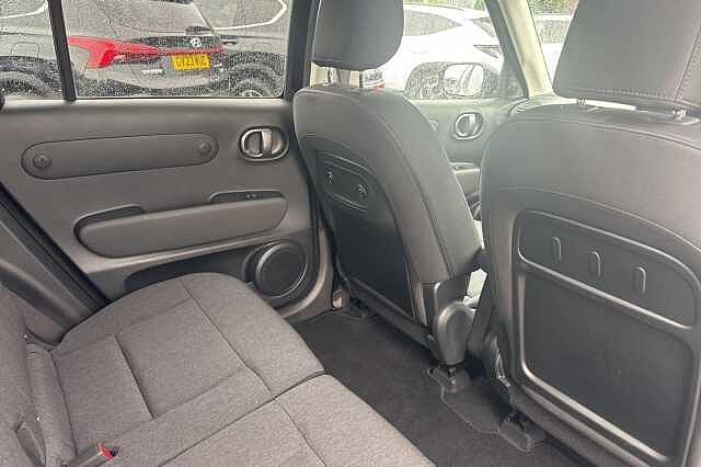 Hyundai INSTER 85kW 02 49kWh 5dr Auto Black
