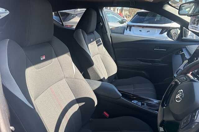 Toyota C-hr 1.8 Hybrid GR Sport 5dr CVT