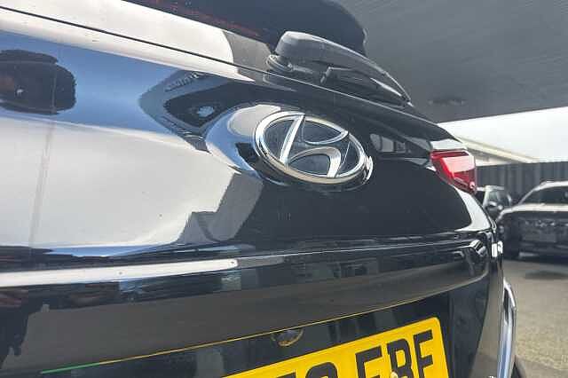 Hyundai KONA 150kW Premium 64kWh 5dr Auto