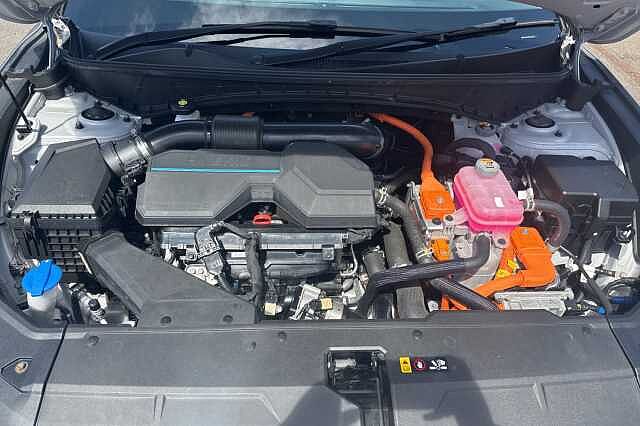 Hyundai TUCSON 1.6 TGDi Hybrid 230 Premium 5dr 2WD Auto Silver