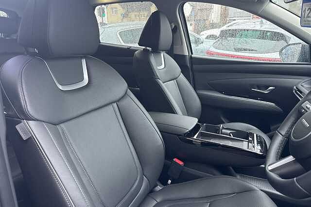 Hyundai TUCSON 1.6T Hybrid Ultimate 5dr Auto  **PRE-REG - DELIVERY MILES** Silver