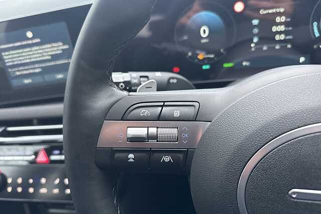 Hyundai TUCSON 1.6T Hybrid Ultimate 5dr Auto  **PRE-REG - DELIVERY MILES** Silver