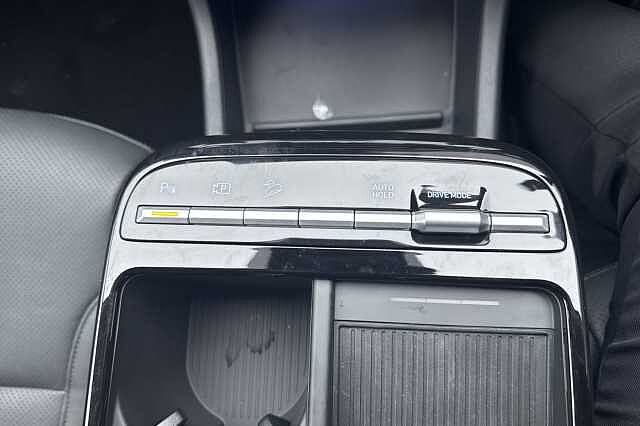 Hyundai TUCSON 1.6T Hybrid Ultimate 5dr Auto  **PRE-REG - DELIVERY MILES** Silver