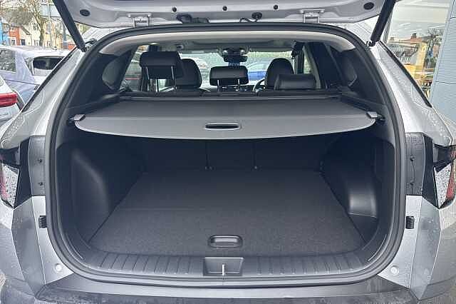 Hyundai TUCSON 1.6T Hybrid Ultimate 5dr Auto  **PRE-REG - DELIVERY MILES** Silver