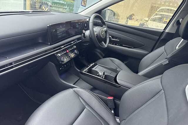 Hyundai TUCSON 1.6T Hybrid Ultimate 5dr Auto  **PRE-REG - DELIVERY MILES** Silver