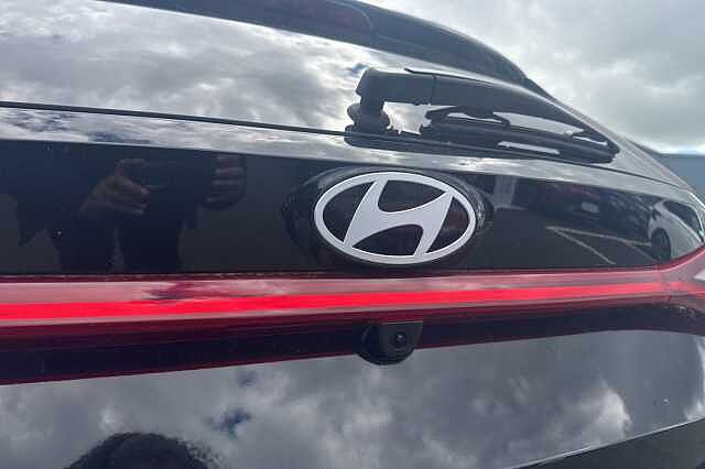 Hyundai I20 1.0T GDi Premium 5dr DCT Black
