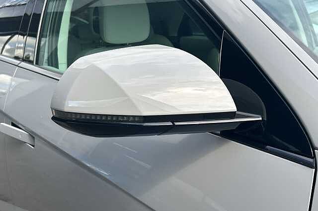 Hyundai IONIQ 5 239kW Ultimate 84 kWh 5dr AWD Auto