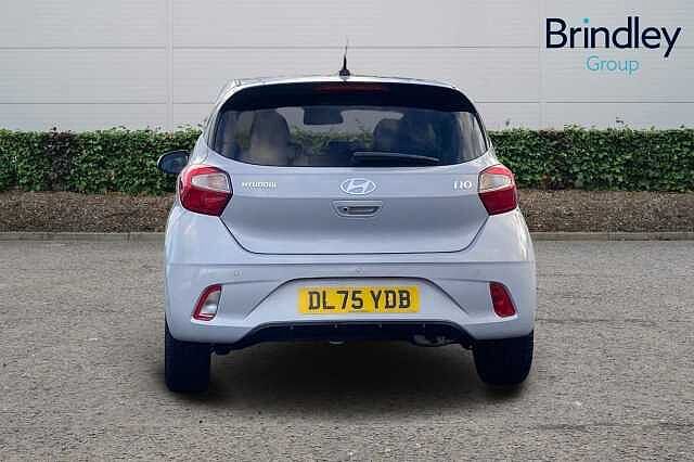 Hyundai i10 1.0 Premium Hatchback 5dr Petrol Manual Euro 6 (s/s) (63 ps)