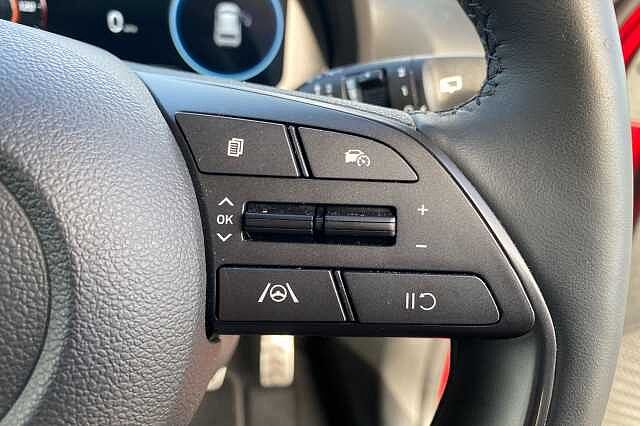 Hyundai BAYON Hat 1.0 T-gdi 90ps Tech Line Dragon Red