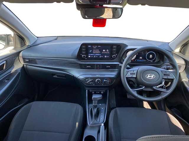 Hyundai I20 1.0 T-GDi Advance Hatchback 5dr Petrol DCT Euro 6 (s/s) (100 ps) Atlas White