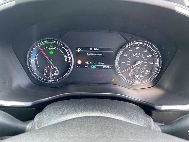 Hyundai SANTA FE 1.6 h T-GDi Premium SUV 5dr Petrol Hybrid Auto Euro 6 (s/s) (230 ps) White