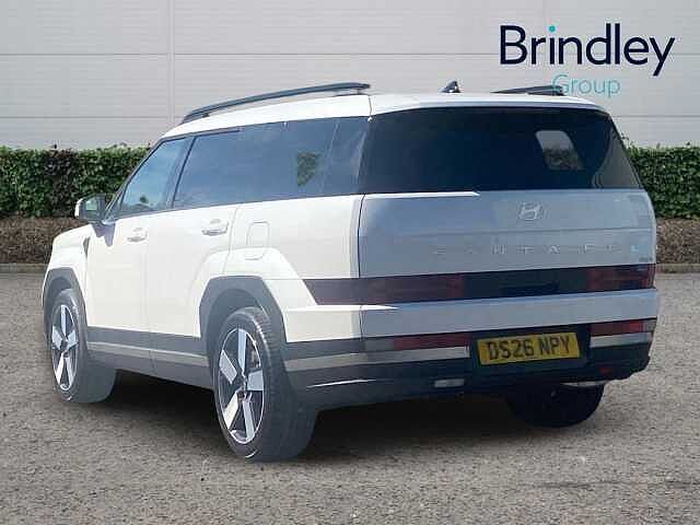 Hyundai SANTA FE 1.6 T-GDi 13.8kWh Premium SUV 5dr Petrol Plug-in Hybrid Auto 4WD Euro 6 (s/s) (7 White
