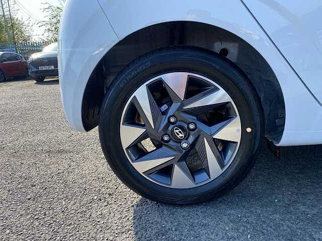 Hyundai I10 1.0 Advance Hatchback 5dr Petrol Manual Euro 6 (s/s) (63 ps) White