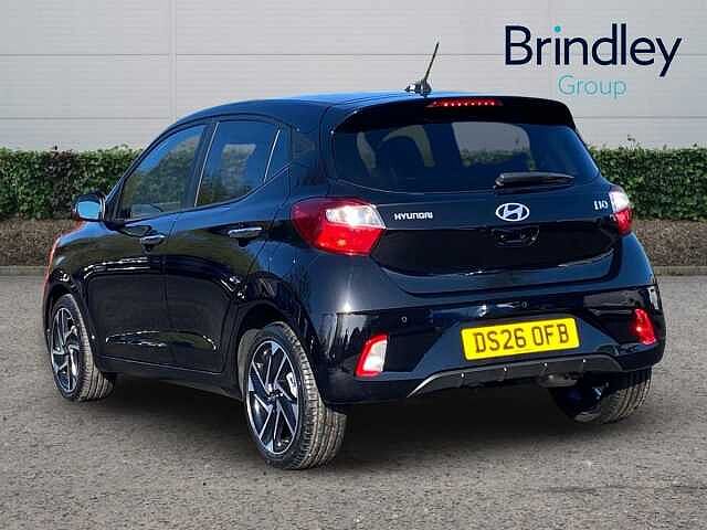 Hyundai I10 1.2 Premium Hatchback 5dr Petrol Manual Euro 6 (s/s) (79 ps) Black
