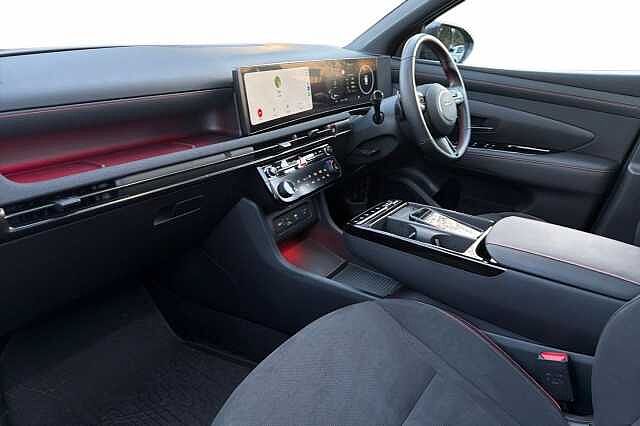 Hyundai TUCSON 1.6T Plug-in Hybrid N Line S 5dr 4WD Auto Pearl - Abyss black