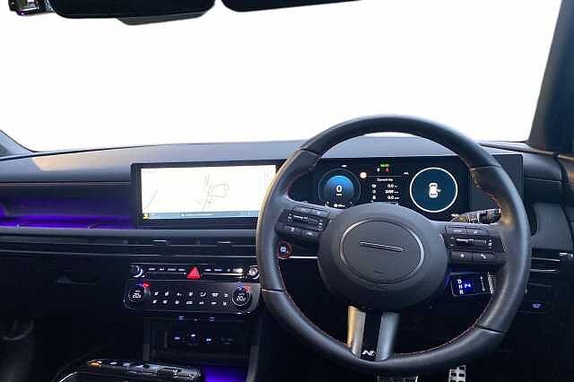 Hyundai TUCSON 1.6T Plug-in Hybrid N Line S 5dr Auto Pearl - Serenity white