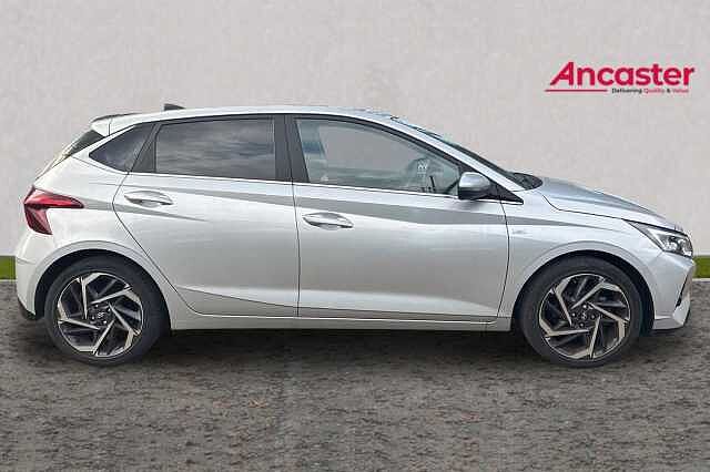 Hyundai I20 1.0T GDi 48V MHD Premium 5dr DCT Sleek silver