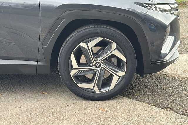 Hyundai TUCSON 1.6 TGDi Plug-in Hybrid Ultimate 5dr 4WD Auto Grey