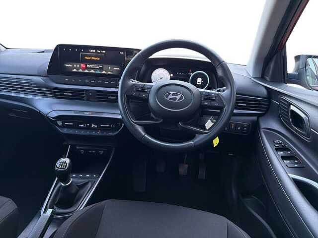 Hyundai I20 1.0T GDi Premium 5dr Pearl - Dragon red