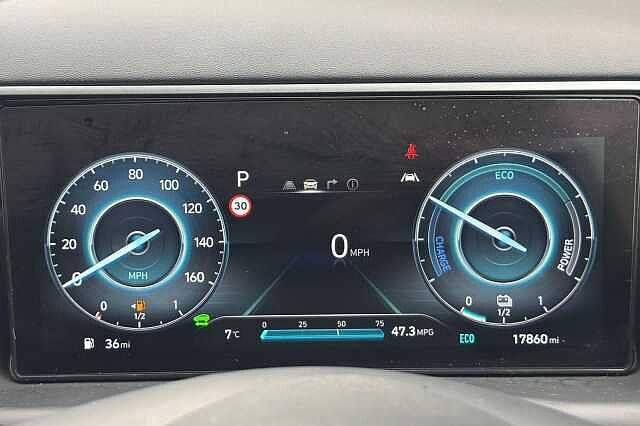 Hyundai TUCSON 1.6 TGDi Hybrid 230 SE Connect 5dr 2WD Auto BLACK