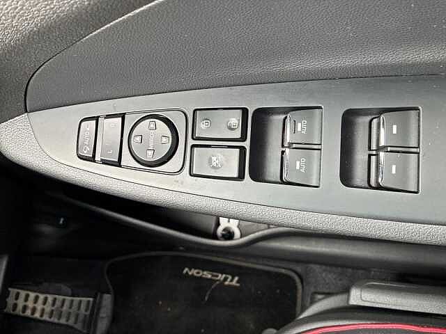 Hyundai TUCSON 1.6 TGDi 177 N Line 5dr 2WD Micron Grey
