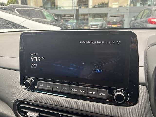 Hyundai KONA 1.6 GDi Hybrid Premium 5dr DCT Grey
